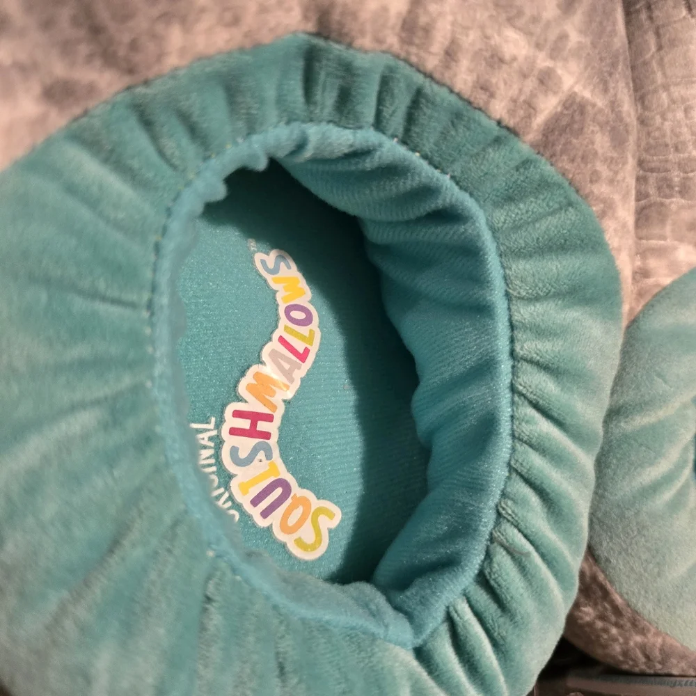 Squishmallow Kids Dinosaur Plush Slippers Gray & Blue NWT‎ Size 4/5 Youth